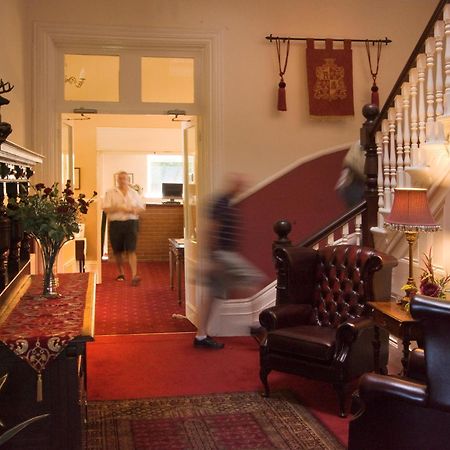 שנקלין Bourne Hall Country Hotel מראה חיצוני תמונה