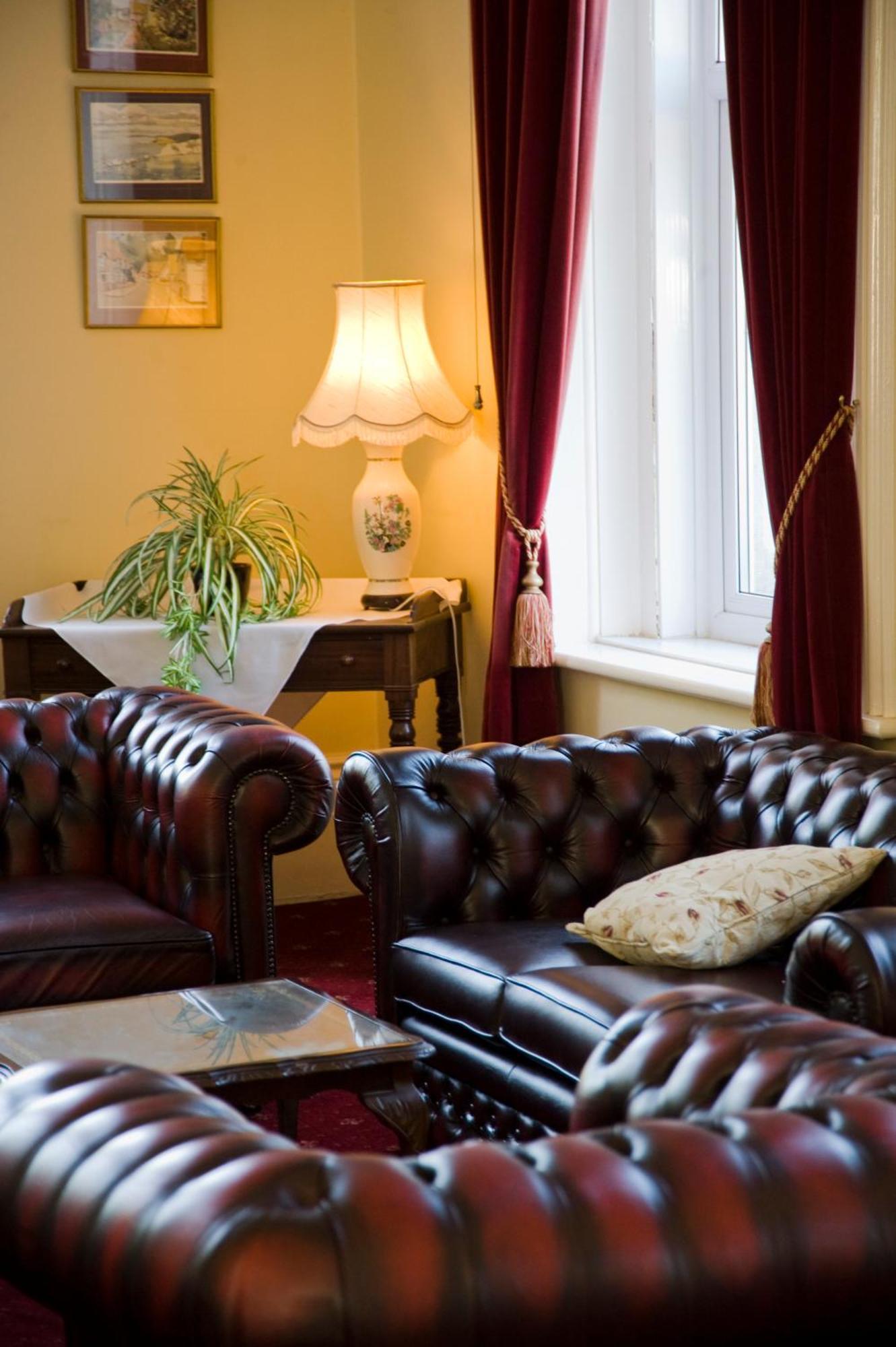 שנקלין Bourne Hall Country Hotel מראה חיצוני תמונה