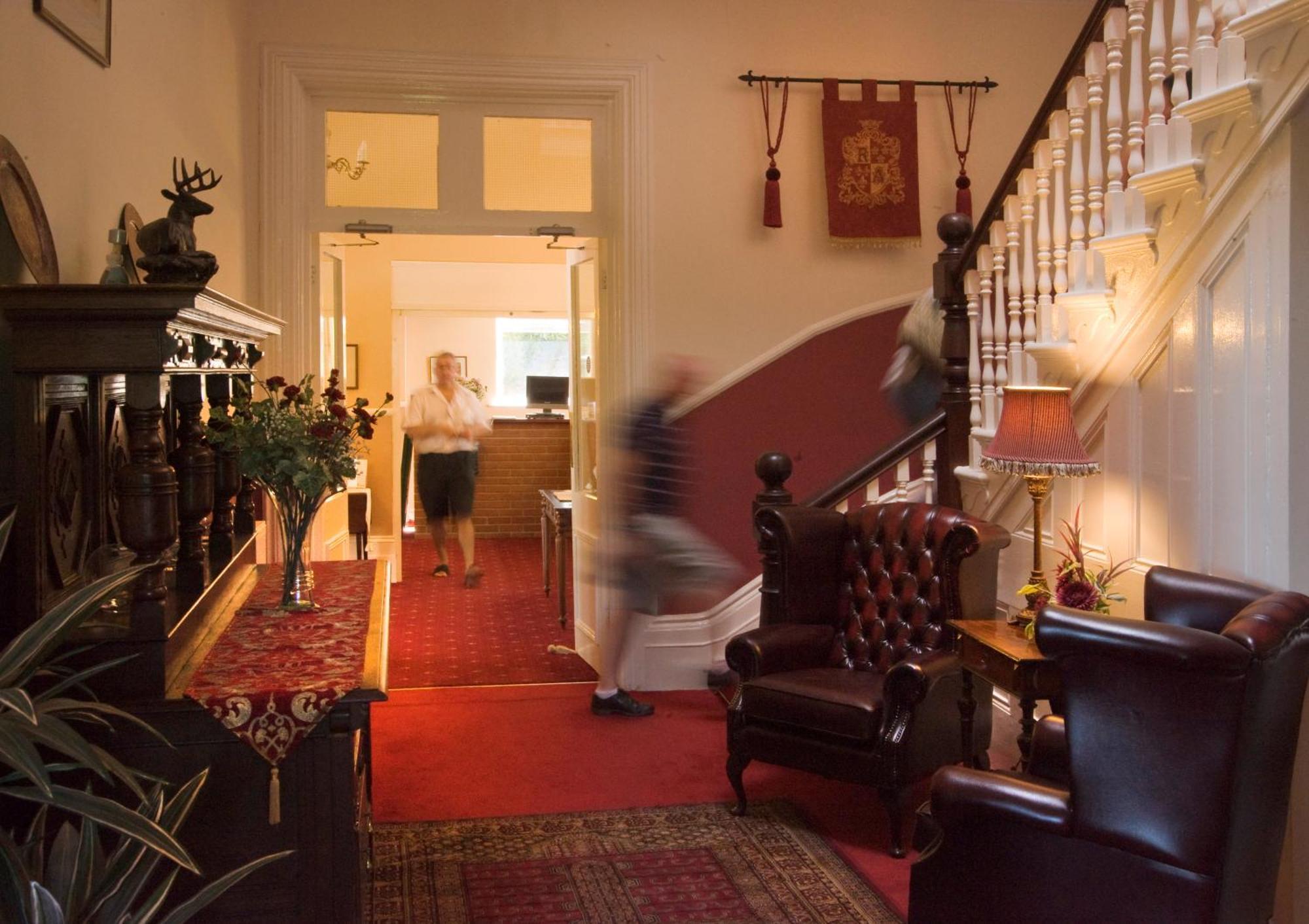 שנקלין Bourne Hall Country Hotel מראה חיצוני תמונה